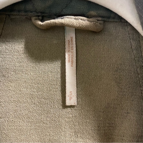 Free People Not Your Brother’s Camo Jacket - Small, oversized, utility - Picture 2 of 8